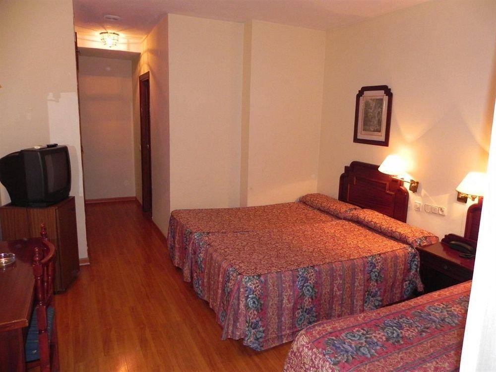 Hotel Ana Maria à Grenade Extérieur photo