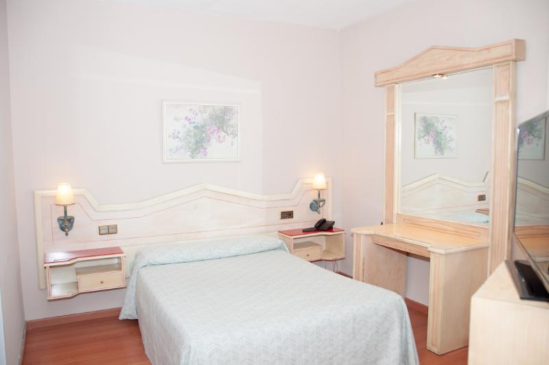 Hotel Ana Maria à Grenade Extérieur photo