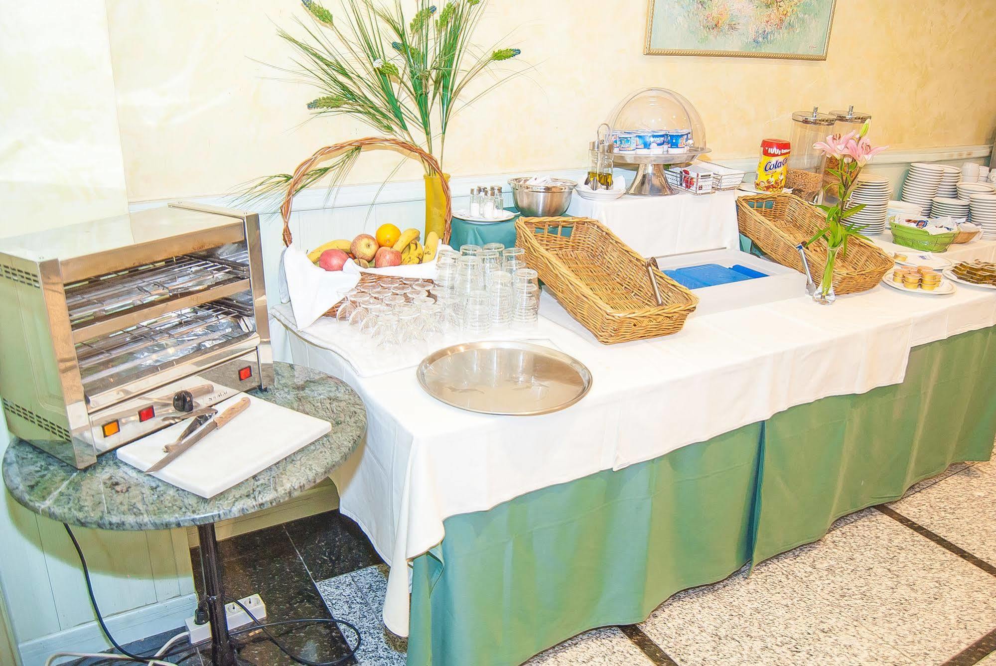 Hotel Ana Maria à Grenade Extérieur photo